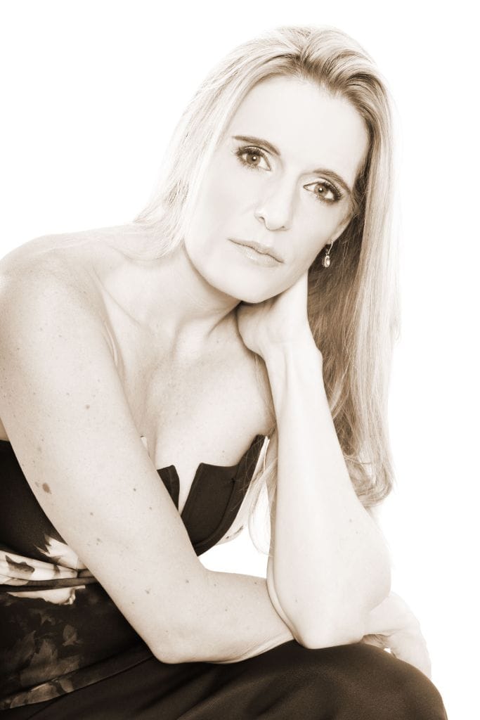Julia Lamberti Songwriter